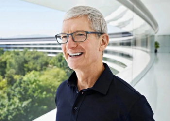 Giám đốc điều hành của công ty Apple, Tim Cook, đã thăm Việt Nam.
